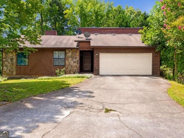 2829 Quinbery Drive, Snellville, GA 30039