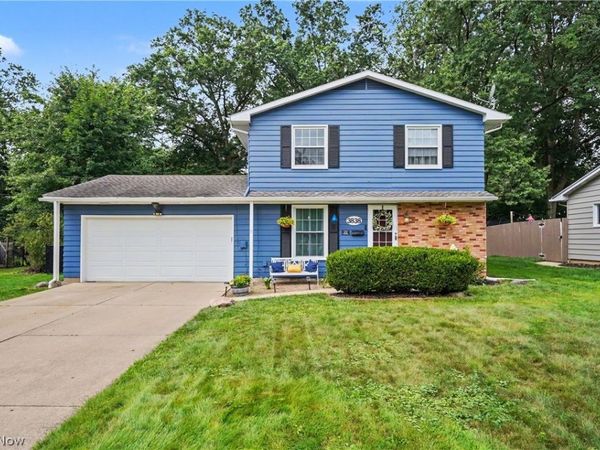 3838 Vira Road , Stow, OH 44224