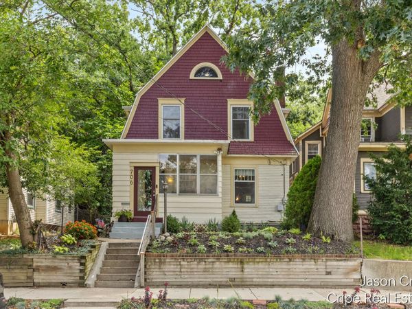 706 Lafayette Avenue SE, Grand Rapids, MI 49503