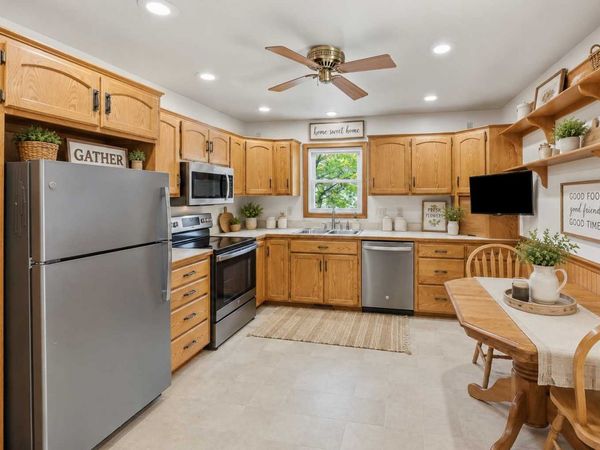 120 3rd Street W, Hector, MN 55342