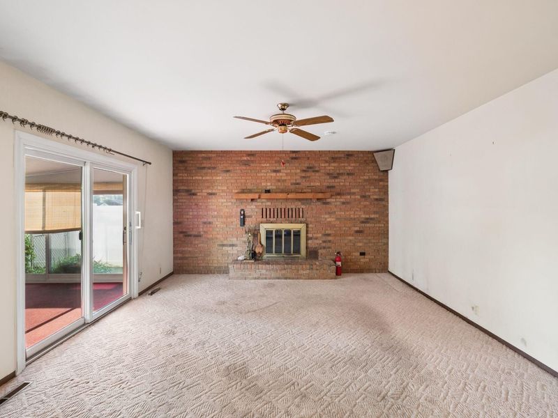 2570 McDonald Court, Grove City, OH 43123 Photo 10