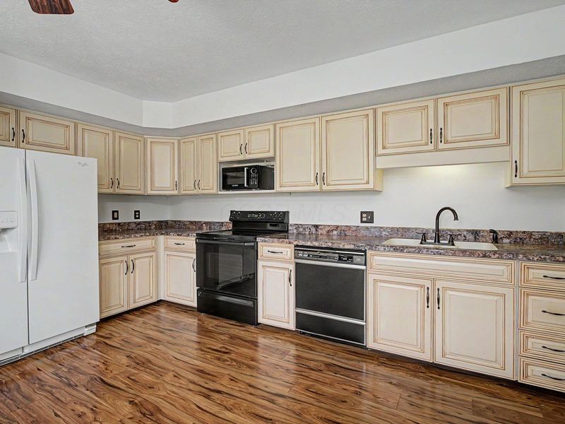 2939 Avery Circle , Springfield, OH 45503 Photo 6