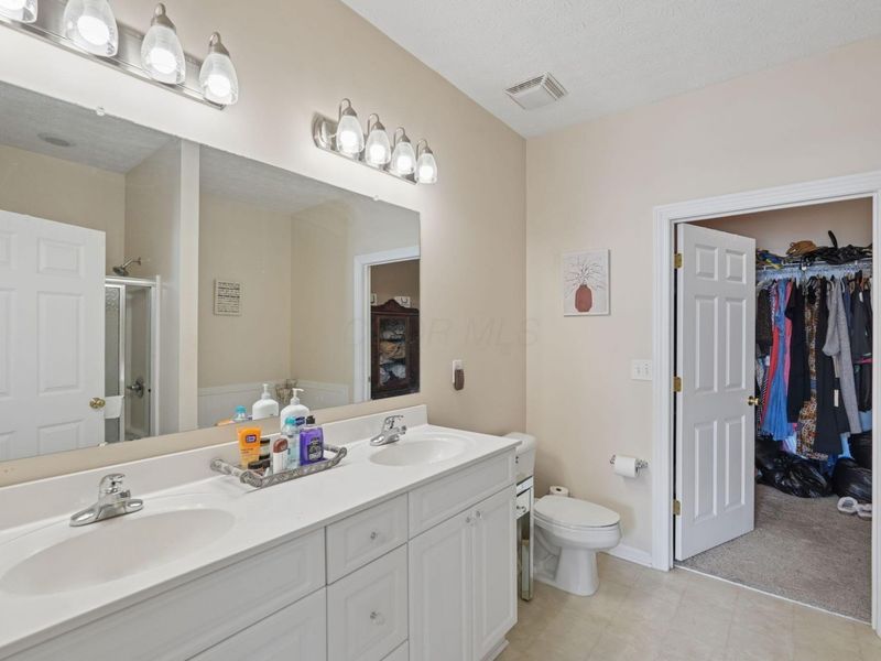 5976 Naughten Pond Drive , Columbus, OH 43213 Photo 23