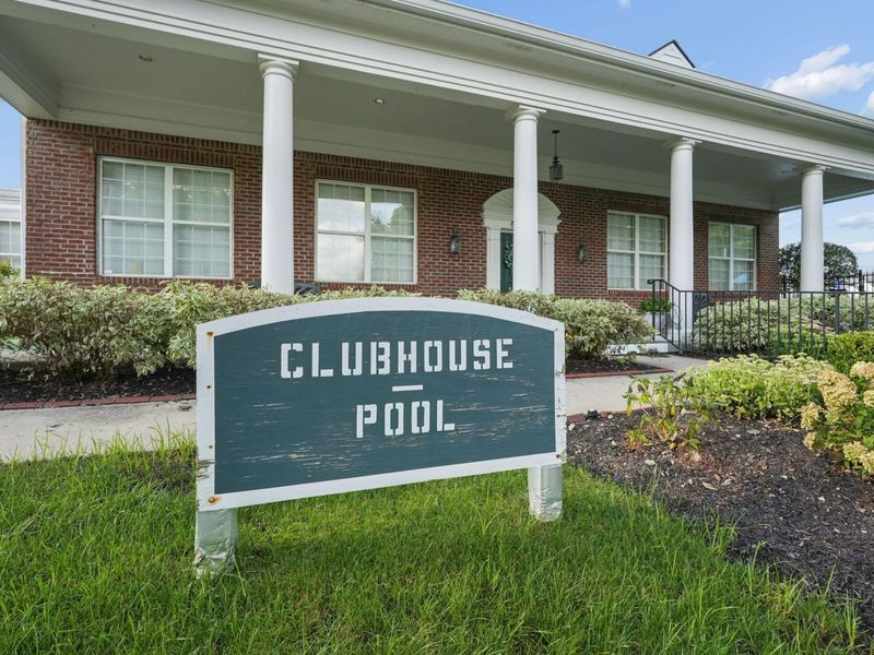 5976 Naughten Pond Drive , Columbus, OH 43213 Photo 33