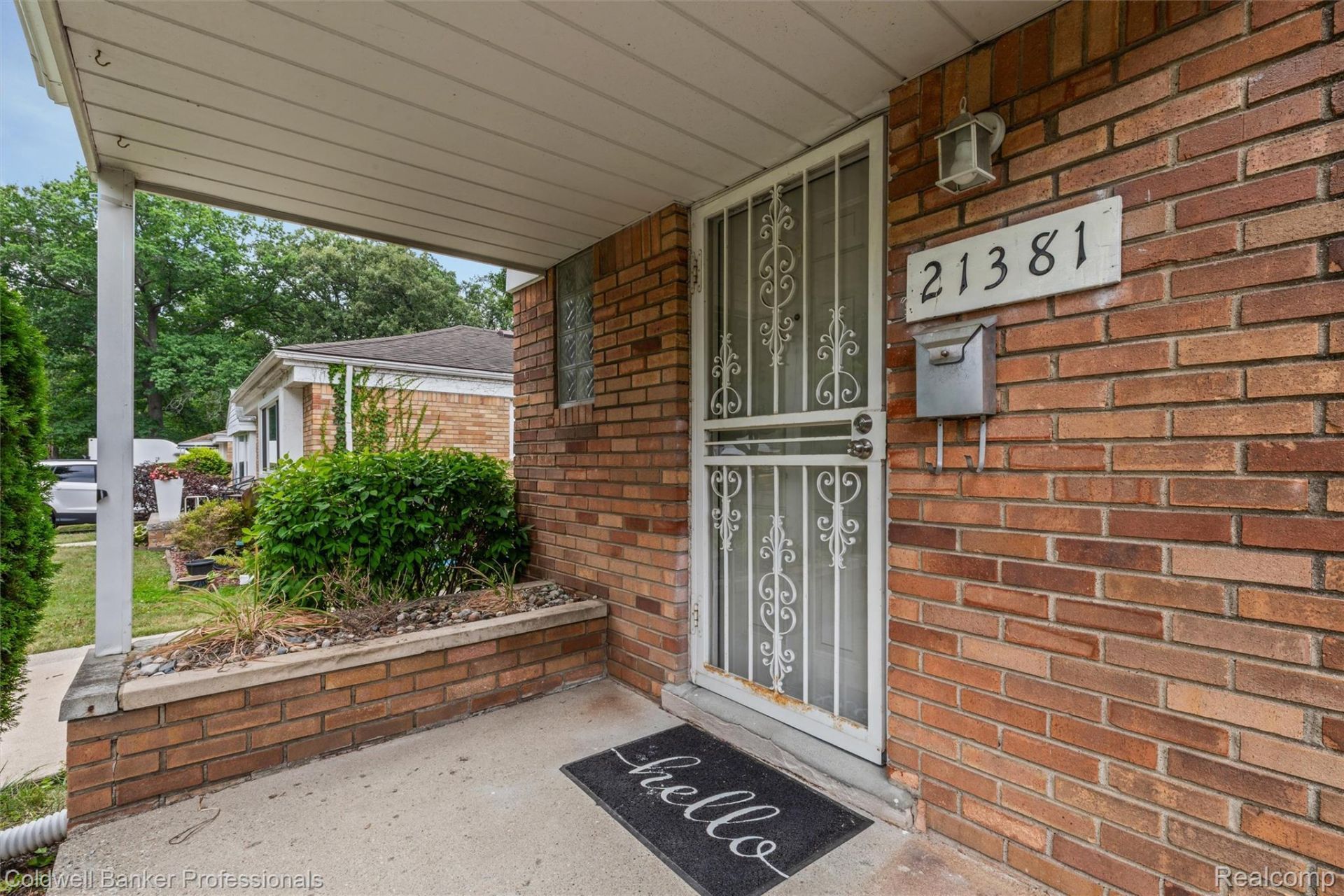 21381 Kipling Street, Oak Park, Mi 48237 Main Photo