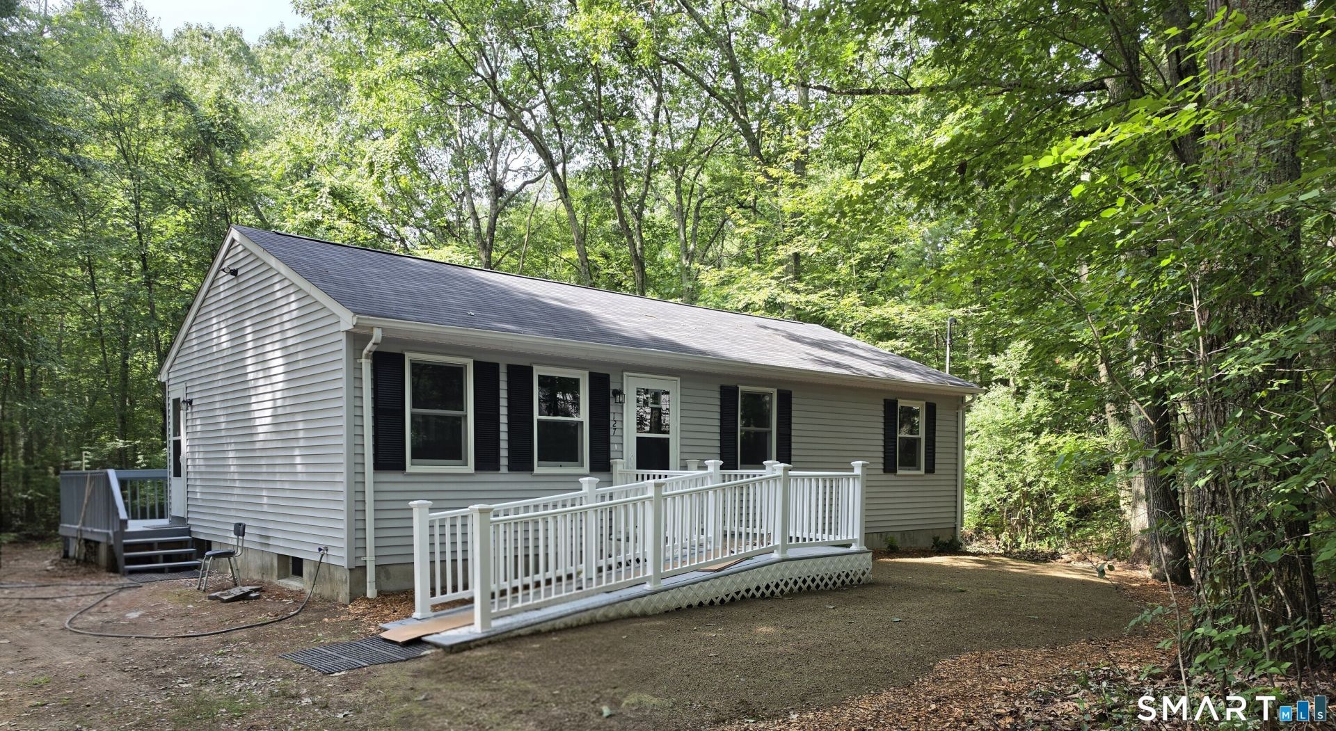 127 Azud, Thompson, CT 06277 Main Photo