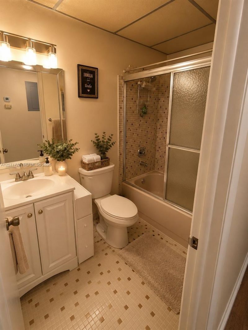 9964 N Belfort Cir , Unit 201, Tamarac, FL 33321 Photo