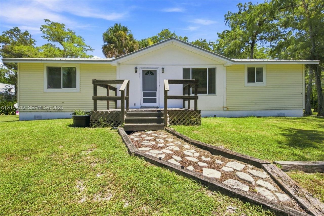 5108 N 206th Ter N , Loxahatchee, FL 33470 Photo