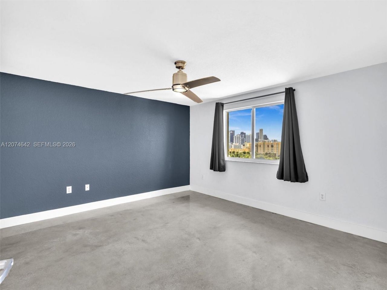 816 NW 11th St , Unit 1208, Miami, FL 33136 Photo