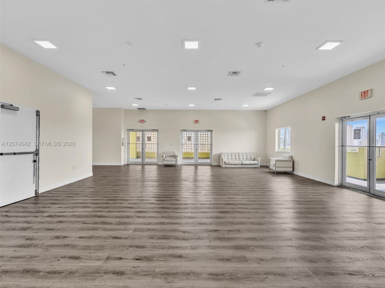 816 NW 11th St , Unit 1208, Miami, FL 33136 Photo