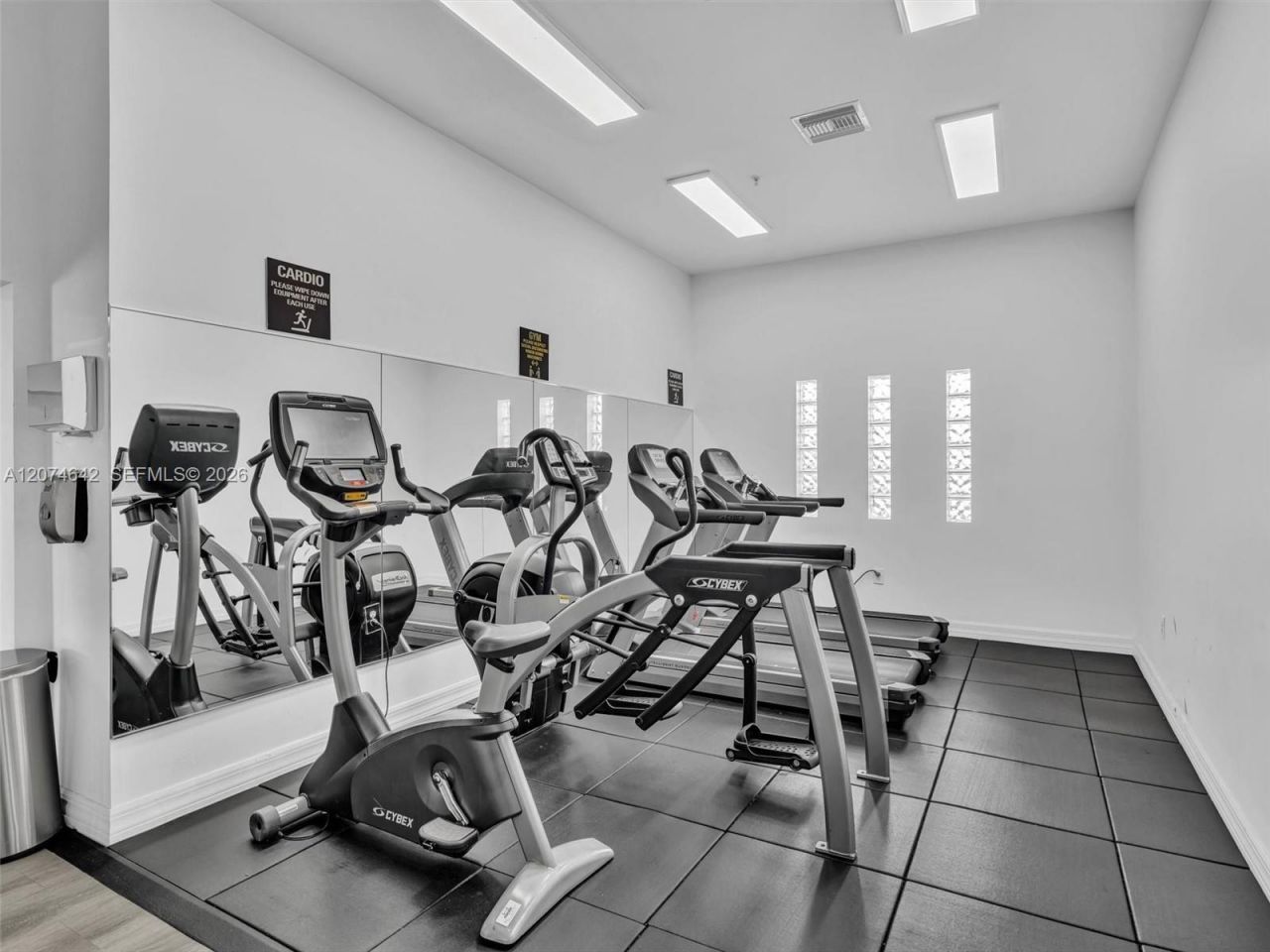 816 NW 11th St , Unit 1208, Miami, FL 33136 Photo