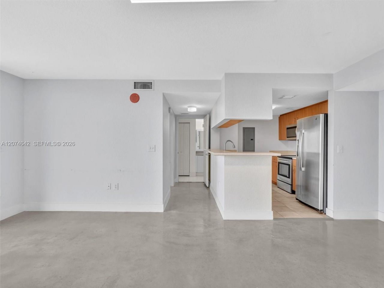 816 NW 11th St , Unit 1208, Miami, FL 33136 Photo