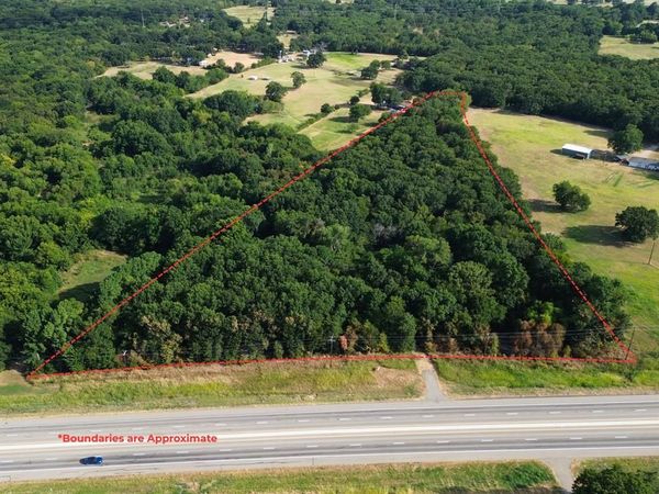 6869 Hwy 24 , Klondike, TX 75448
