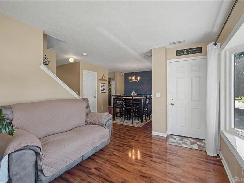 10237 Peacock Lane, Miamisburg, OH 45342 Photo 6