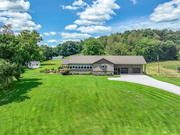 48800 Cadiz Avenue , Cadiz, OH 43907