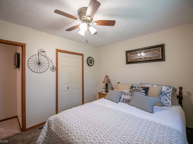 48800 Foxes Bottom Road, Cadiz, OH 43907 Photo 38
