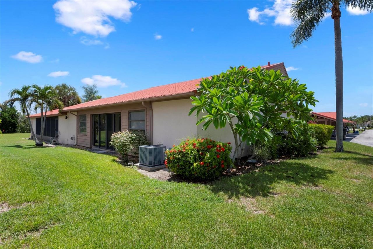 6246 Draw Lane, Unit 12, Sarasota, FL 34238 Photo