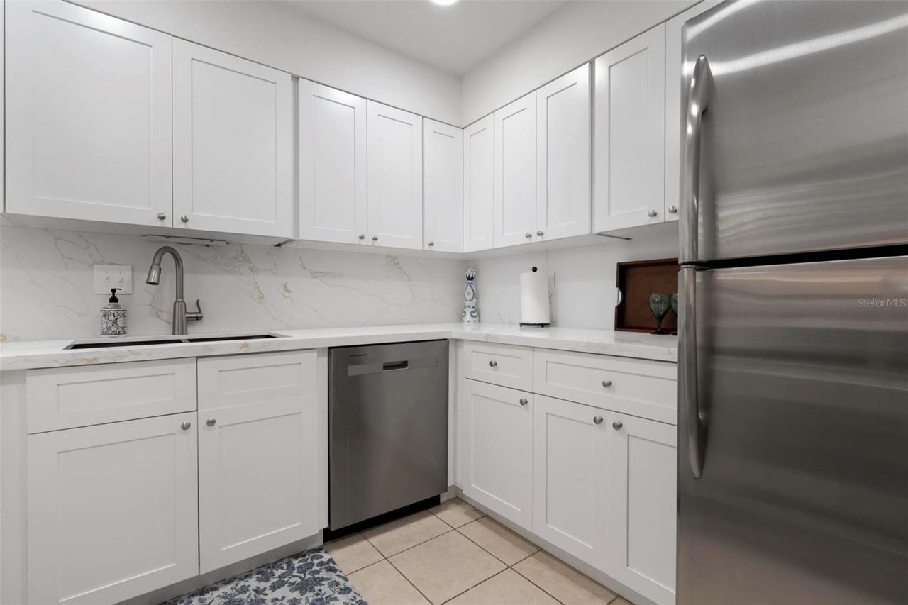 6246 Draw Lane, Unit 12, Sarasota, FL 34238 Photo