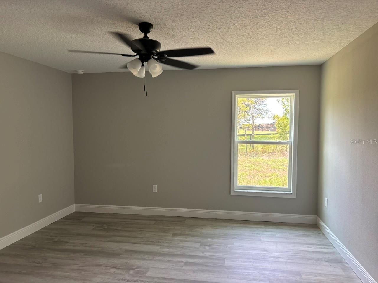 2957 W Striblin Drive, Dunnellon, FL 34433 Photo