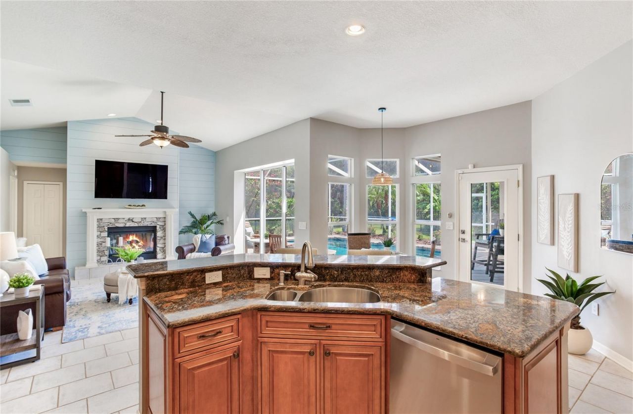 10116 Bennington Drive, Tampa, FL 33626 Photo