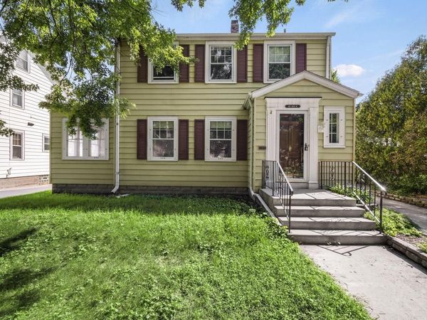 525 68th PLACE, Kenosha, WI 53143