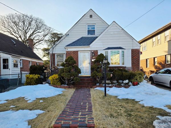 60 Liberty Boulevard , Valley Stream, NY 11580