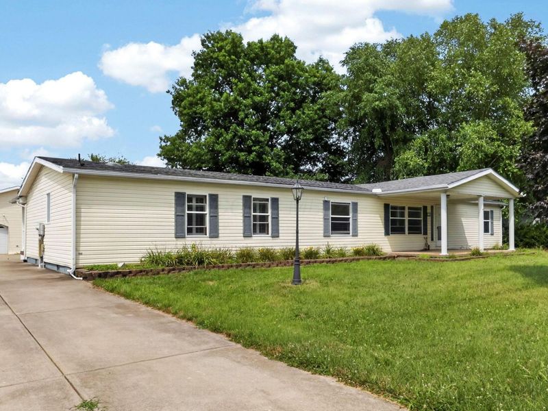 12 Stevy Lane, Frazeysburg, OH 43822 Photo 2
