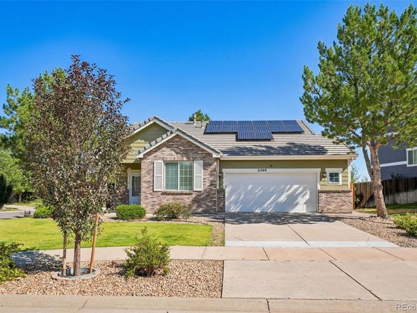21749 E Jarvis Place, Aurora, CO 80018