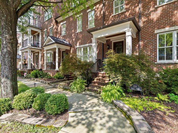 224 Cherry Street, Chattanooga, TN 37403