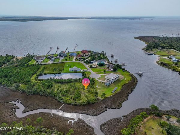 4801 E Bay Drive , Panama City, FL 32404