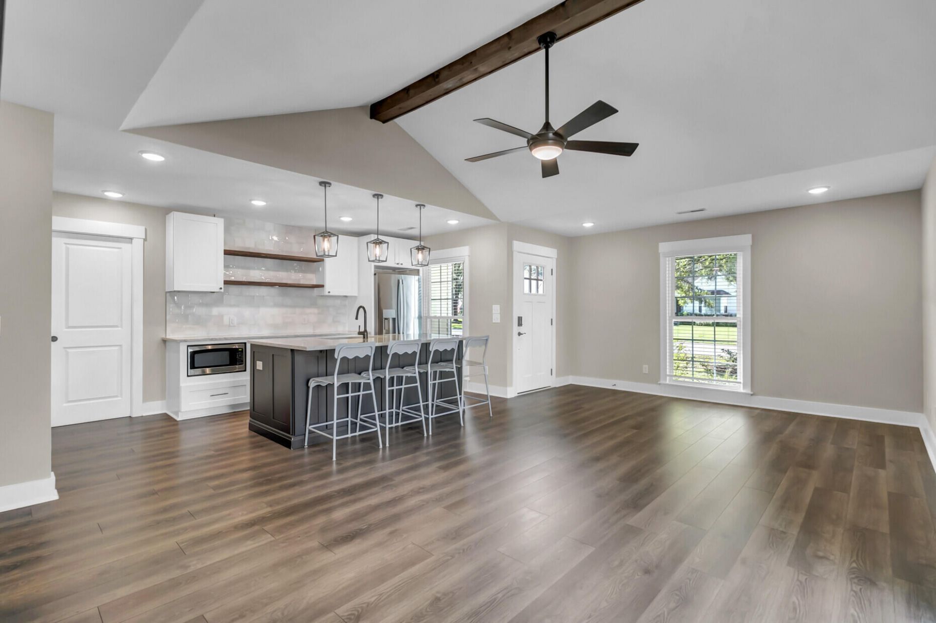 221 Alston Circle Photo 12