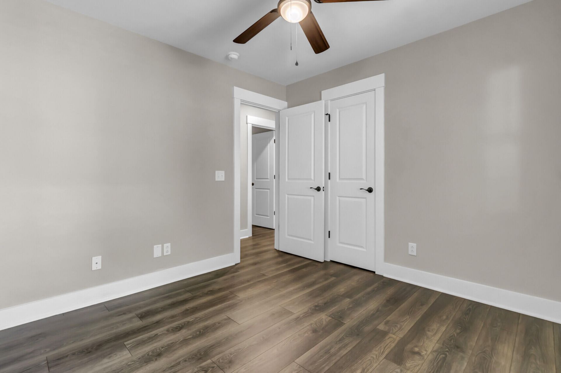 221 Alston Circle Photo 30