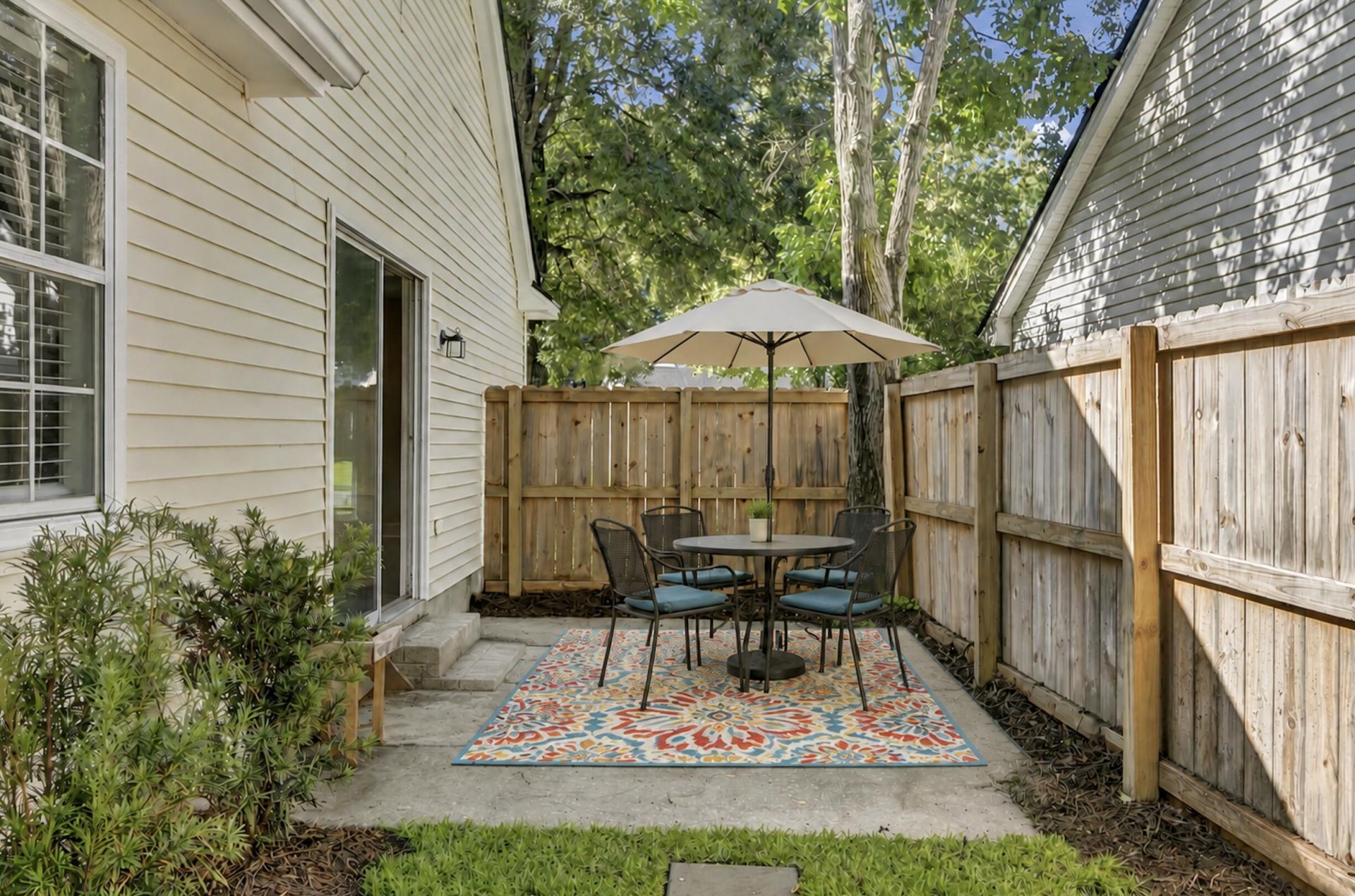 221 Alston Circle Photo 37