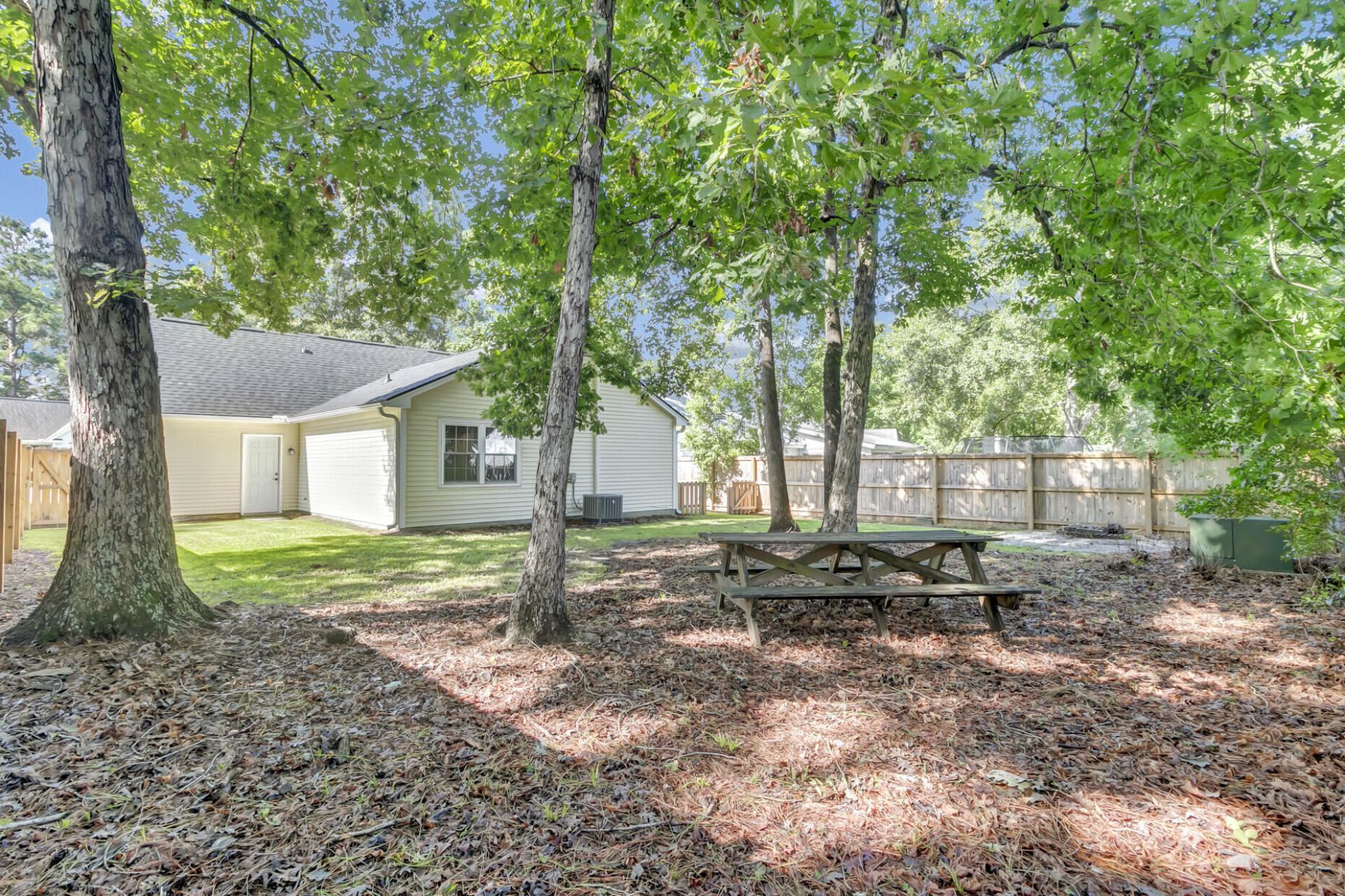 221 Alston Circle Photo 42