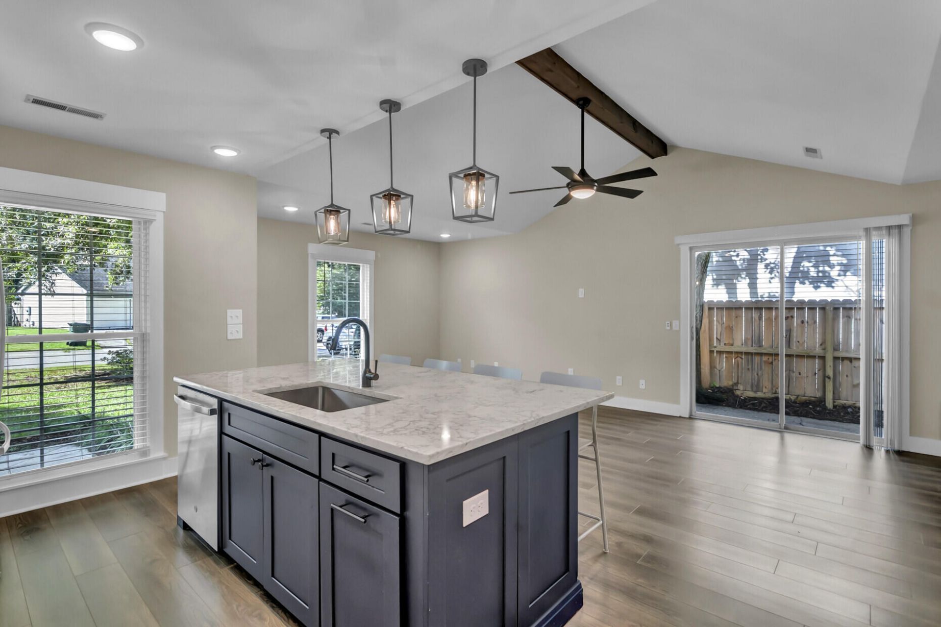221 Alston Circle Photo 9