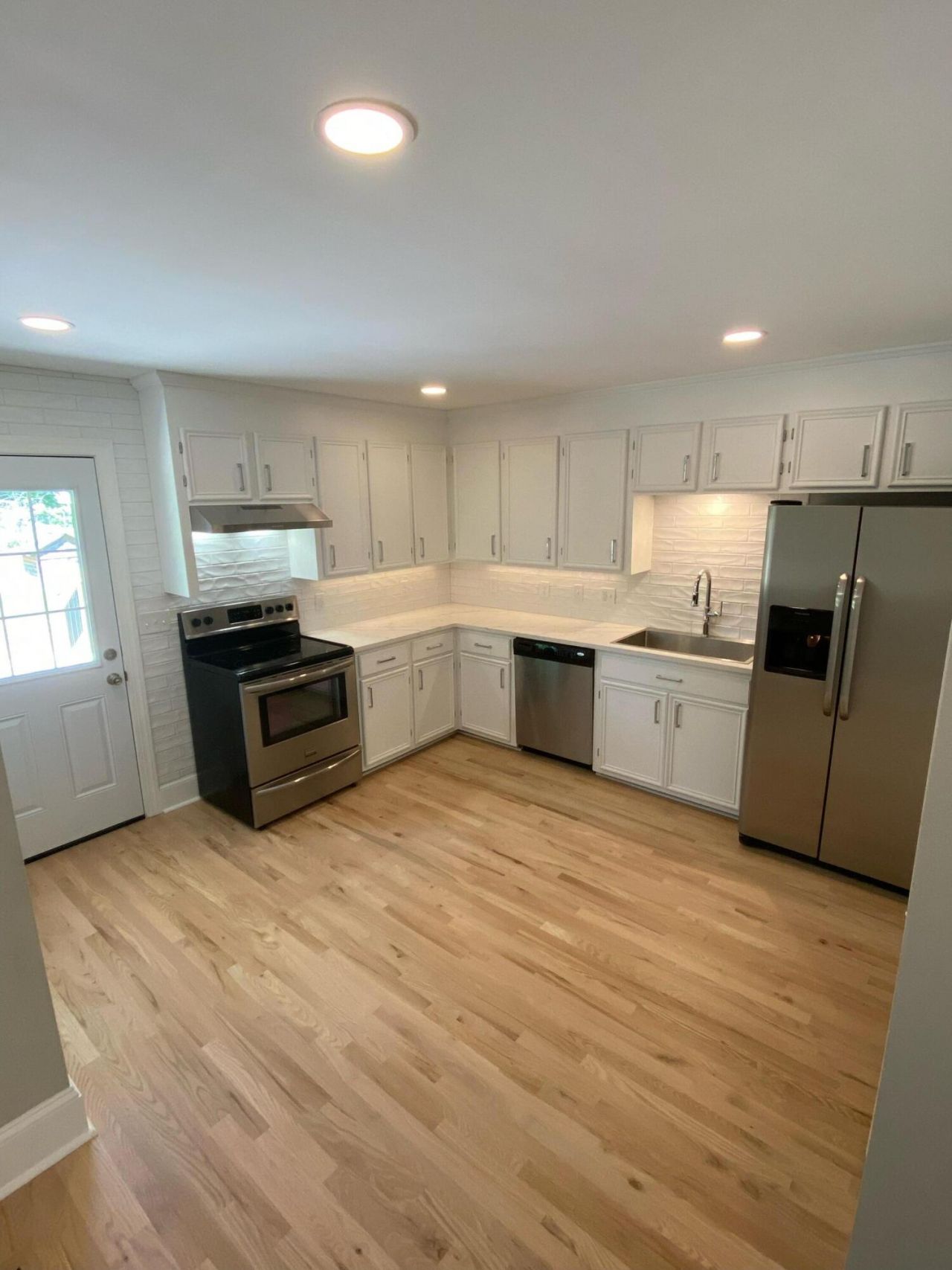 1210 Sunnyside Drive Photo 10