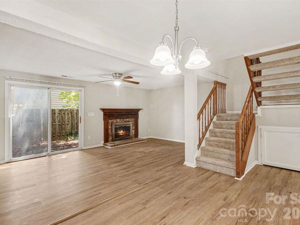5912 Bayswater Lane, Charlotte, NC 28212