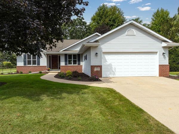 339 WINDINGBROOK DRIVE, Oshkosh, WI 54904