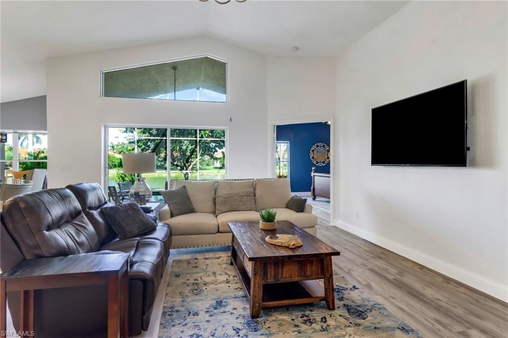 1059 Jardin Dr , Naples, FL 34104 Photo