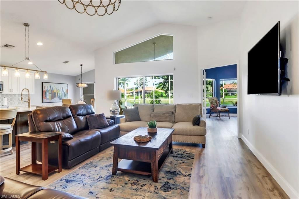 1059 Jardin Dr , Naples, FL 34104 Photo