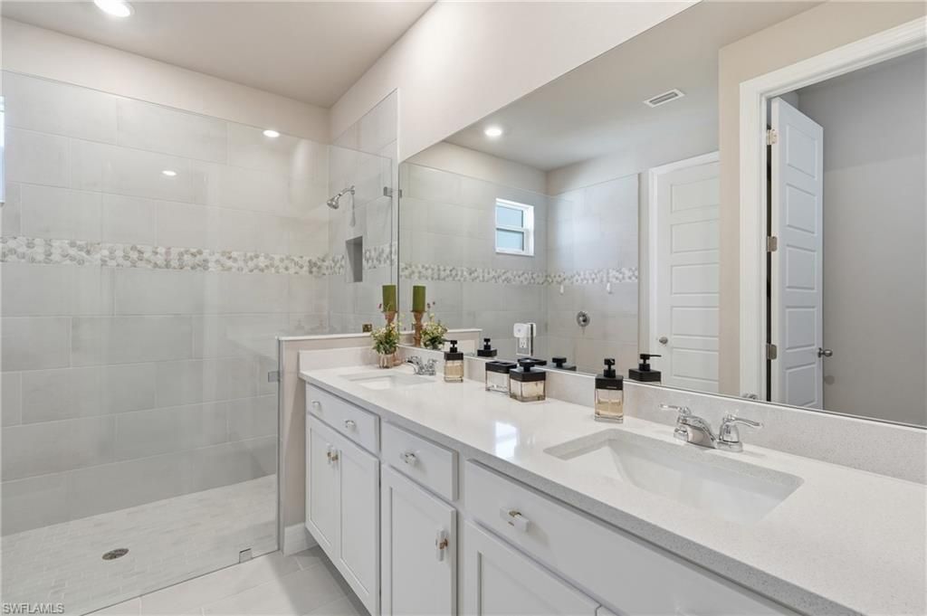 44573 Frontier Dr , Punta Gorda, FL 33982 Photo