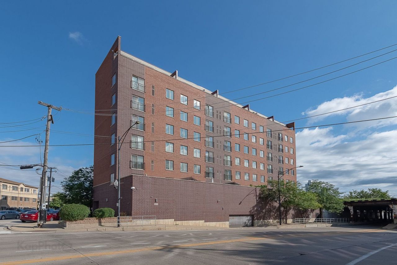 2272 S Archer Avenue, Unit 8E, Chicago, IL 60616 Main Photo