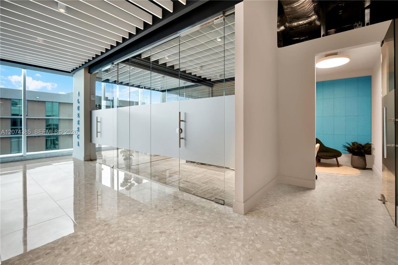 2820 NE 214th St, Unit 1010, Aventura, FL 33180 Photo