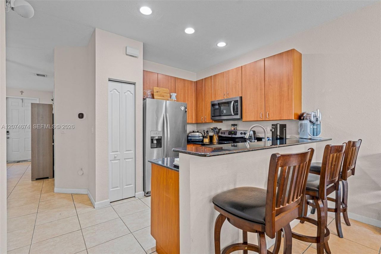 1034 NE 30th Ave , Homestead, FL 33033 Photo