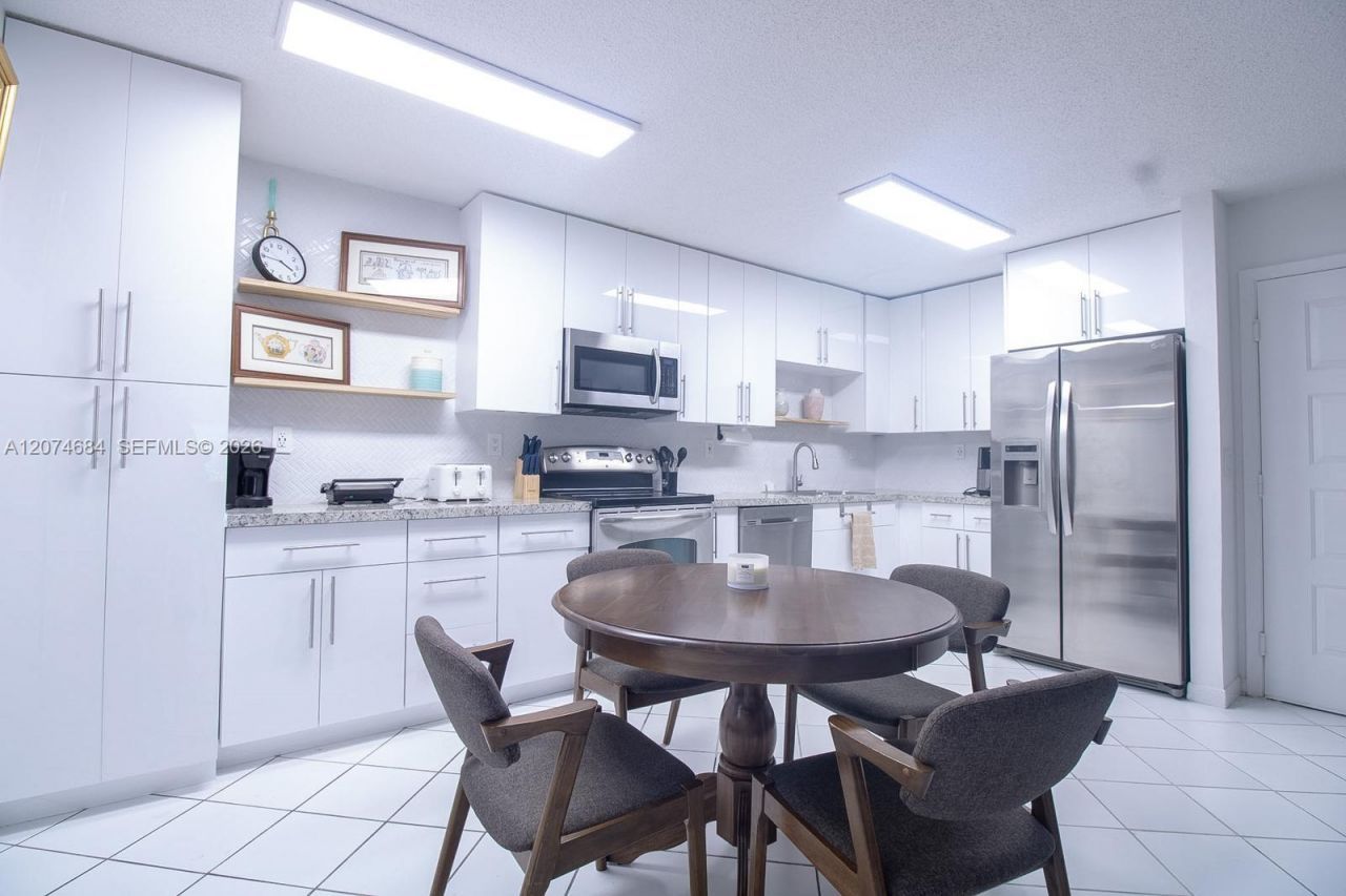 4760 NW 102nd Ave , Unit 103-12, Doral, FL 33178 Photo