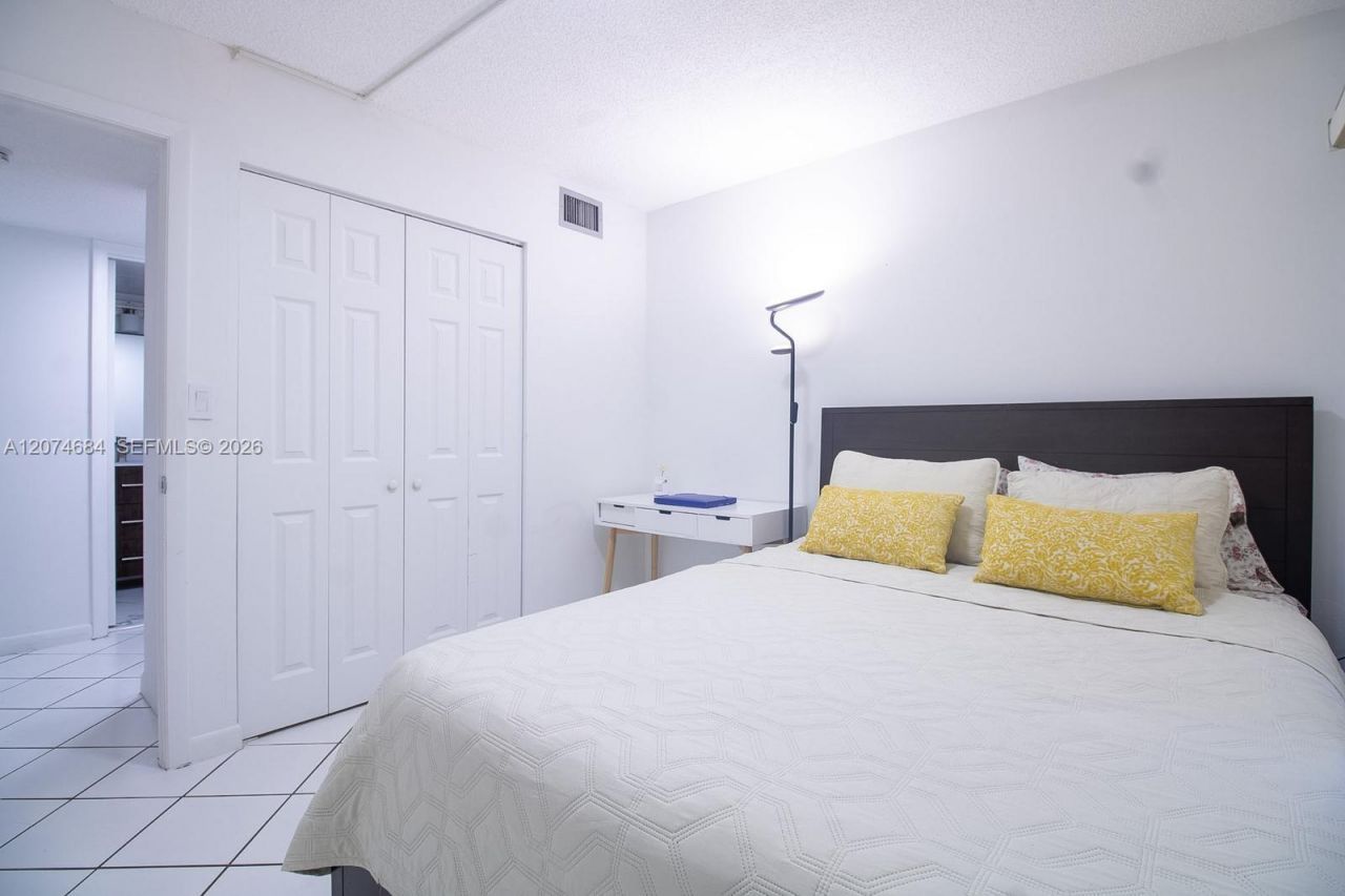 4760 NW 102nd Ave , Unit 103-12, Doral, FL 33178 Photo
