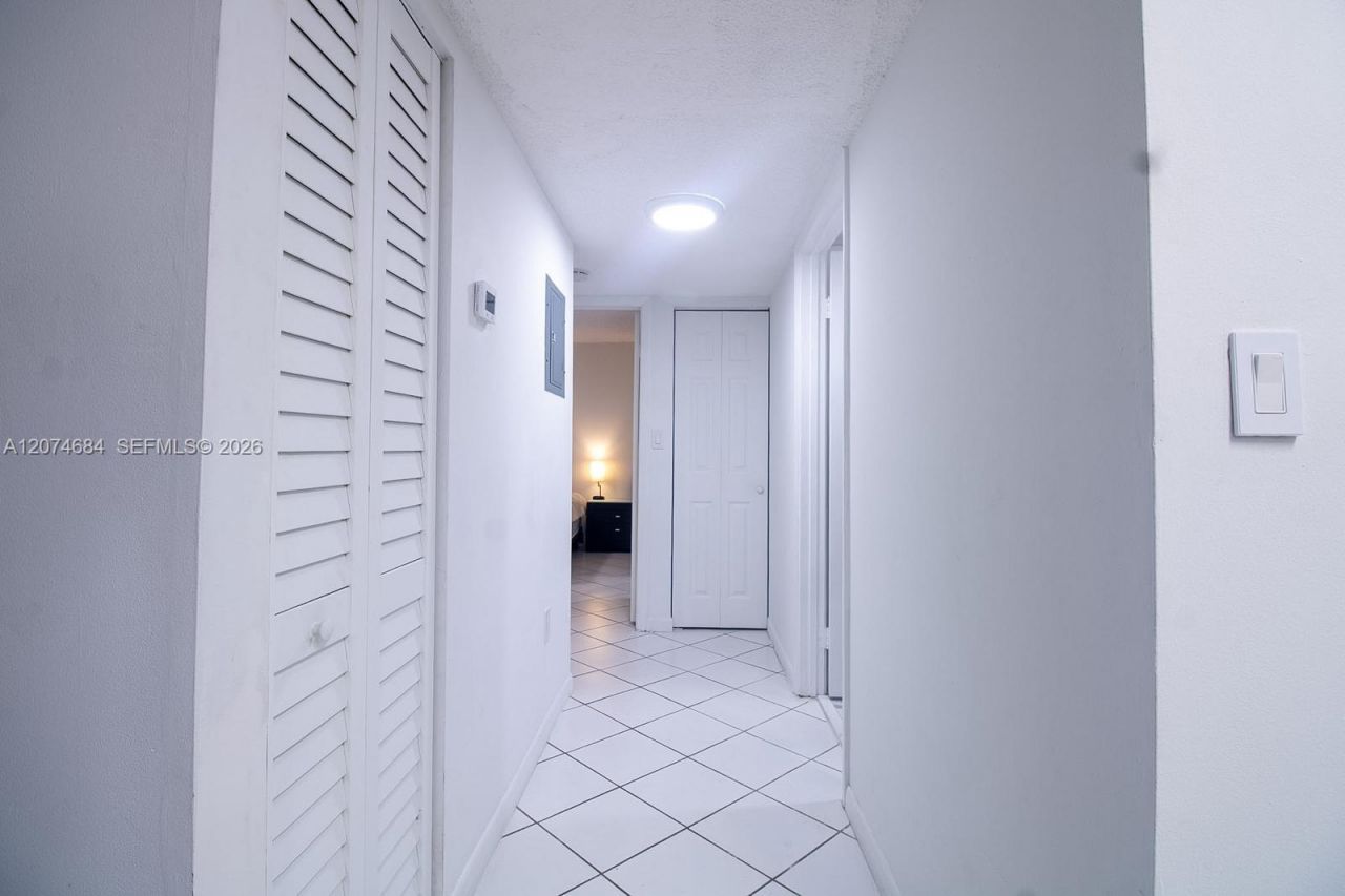 4760 NW 102nd Ave , Unit 103-12, Doral, FL 33178 Photo