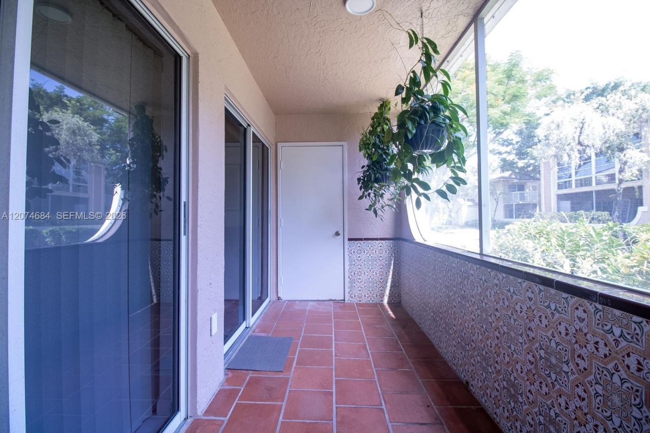 4760 NW 102nd Ave , Unit 103-12, Doral, FL 33178 Photo
