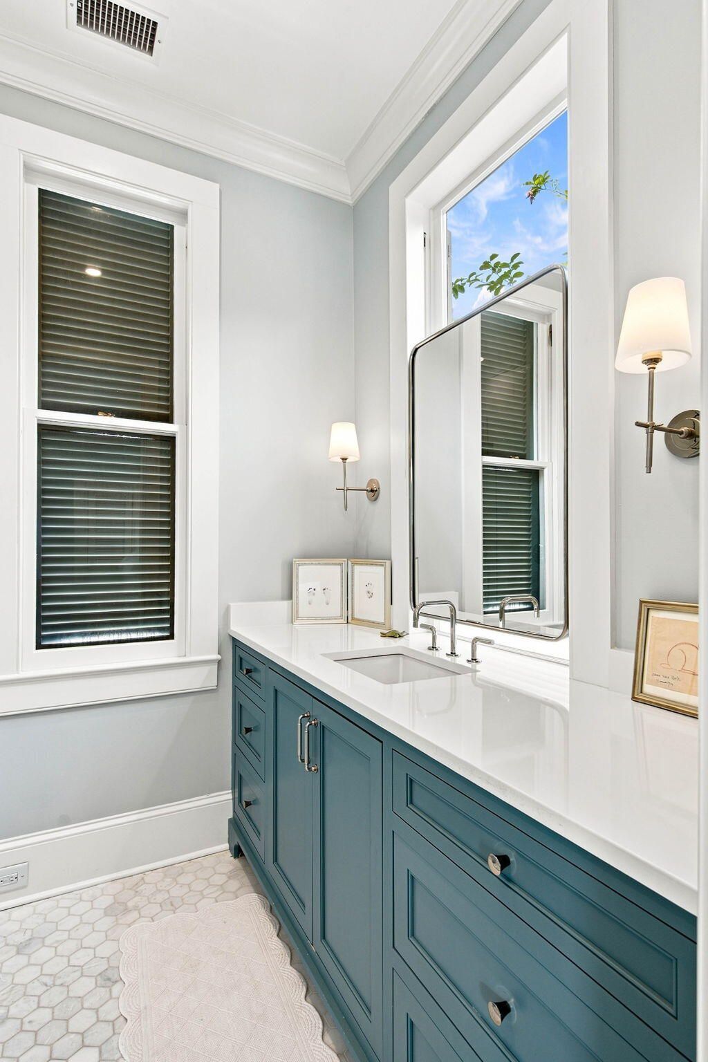 21 Lamboll Street Photo 47