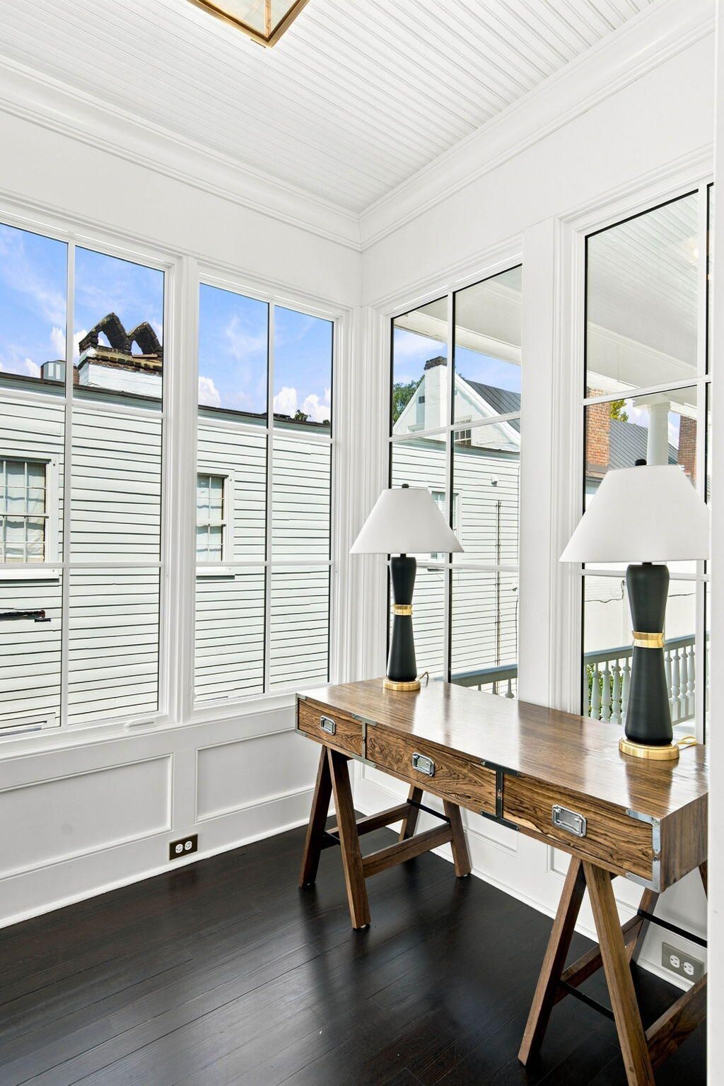 21 Lamboll Street Photo 56